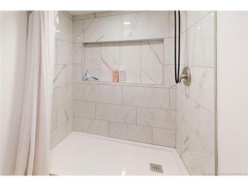 81 Mcnair Dr, Fredericton, NB 