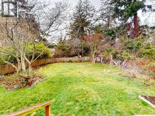 3361 Joyce Ave, Powell River, BC - Outdoor