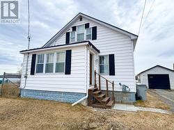 181 SHAMROCK AVENUE (SOUTH AVENUE Timmins (Sp - Main Area), ON P0N 1H0