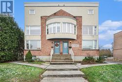 5 - 1204 SHILLINGTON AVENUE  Ottawa, ON K1Z 7Z4