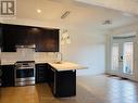 1 Gordon Landon Drive, Markham, ON  - Indoor Photo Showing Kitchen 