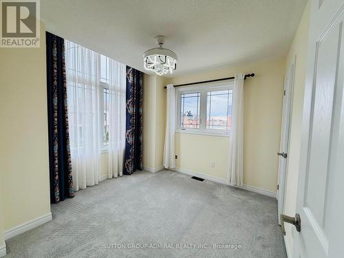 1 Gordon Landon Drive, Markham, ON - Indoor Photo Showing Other Room