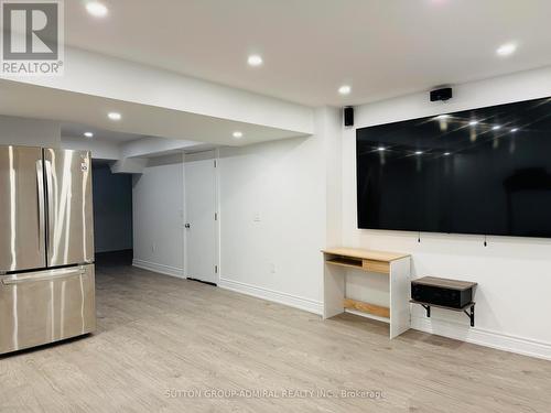 1 Gordon Landon Drive, Markham, ON - Indoor