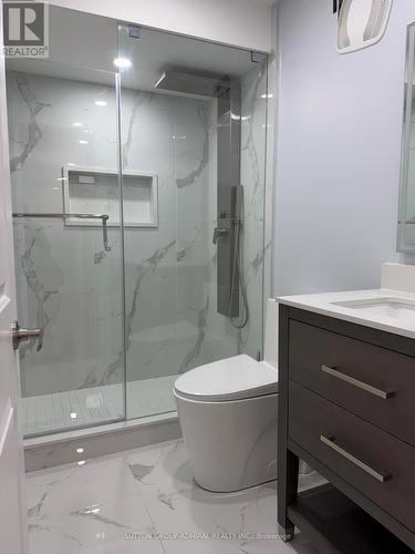 1 Gordon Landon Drive, Markham, ON - Indoor Photo Showing Bathroom