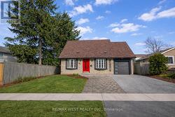64 HEATHER STREET Barrie, ON L4N 4N1