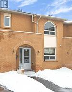 1180 MISSISSAUGA VALLEY Boulevard Unit# 4  Mississauga, ON L5A 3M9