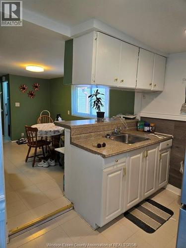 3595 Queen, Windsor, ON - Indoor Photo Showing Kitchen