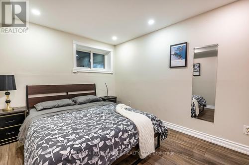 411 Pompano Court, Oshawa (Samac), ON - Indoor Photo Showing Bedroom