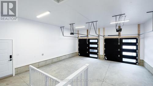 465 Warren Street, Goderich (Goderich (Town)), ON - Indoor Photo Showing Garage