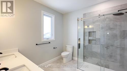 465 Warren Street, Goderich (Goderich (Town)), ON - Indoor Photo Showing Bathroom
