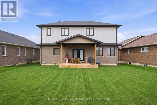 465 Warren Street, Goderich (Goderich (Town)), ON - Outdoor With Exterior