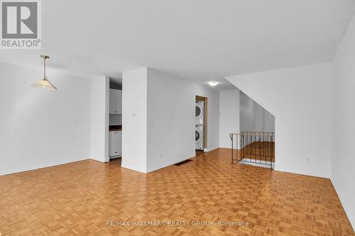 338 Stone Quarry Private, Ottawa, ON - Indoor Photo Showing Other Room