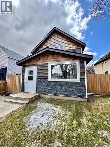 407 11th STREET E  Prince Albert, SK S6V 1A8