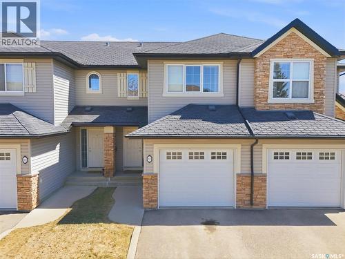 105 Lynd Crescent, Saskatoon, SK - Outdoor With Facade