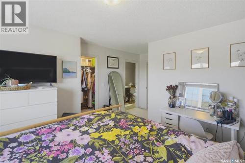 105 Lynd Crescent, Saskatoon, SK - Indoor Photo Showing Bedroom