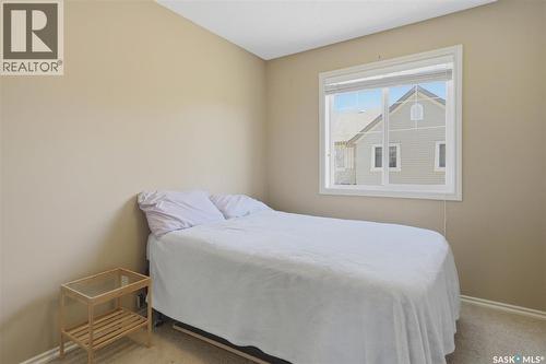 105 Lynd Crescent, Saskatoon, SK - Indoor Photo Showing Bedroom