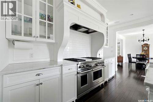 6105 Little Pine Loop, Regina, SK - Indoor Photo Showing Kitchen