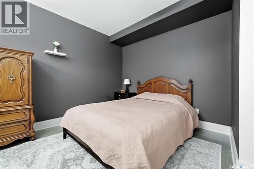 6105 Little Pine Loop, Regina, SK - Indoor Photo Showing Bedroom