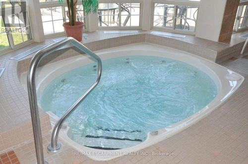 49 Riveroaks Drive, Hamilton, ON - Indoor Photo Showing Other Room With In Ground Pool