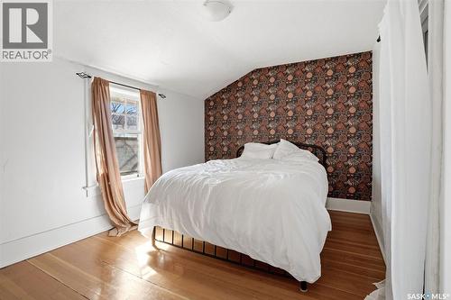 2273 Cameron Street, Regina, SK - Indoor Photo Showing Bedroom