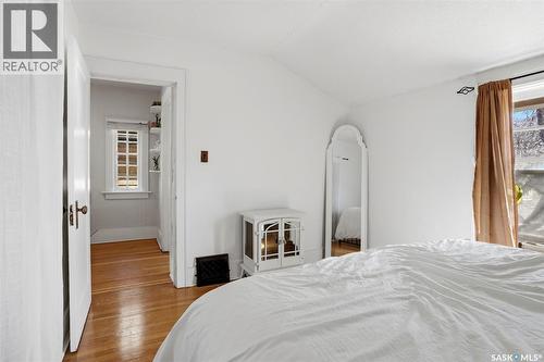 2273 Cameron Street, Regina, SK - Indoor Photo Showing Bedroom