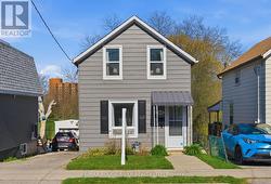163 NASSAU STREET Oshawa (Vanier), ON L1J 4A6