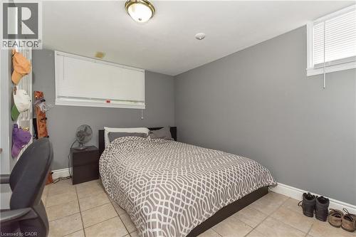 166 Elgin Crescent, Waterloo, ON - Indoor Photo Showing Bedroom