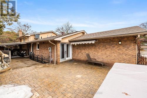 1045 Bloor Street, Mississauga, ON - Outdoor