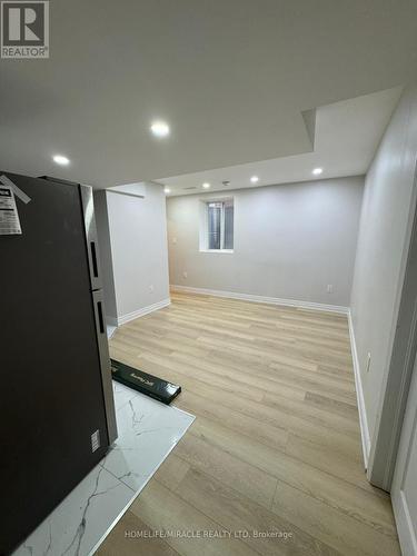 40 Eberly Woods Drive, Caledon, ON - Indoor