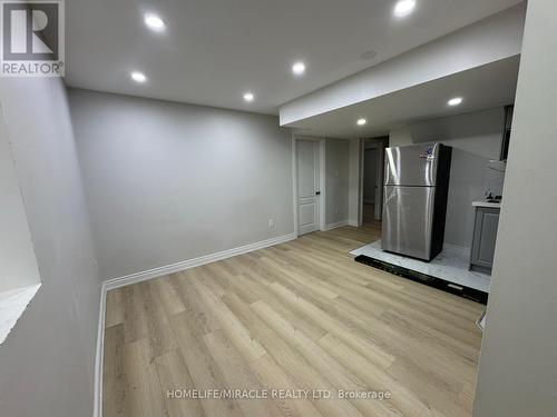 40 Eberly Woods Drive, Caledon, ON - Indoor