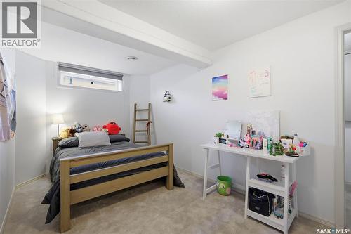 311 Guenter Crescent, Saskatoon, SK - Indoor Photo Showing Bedroom