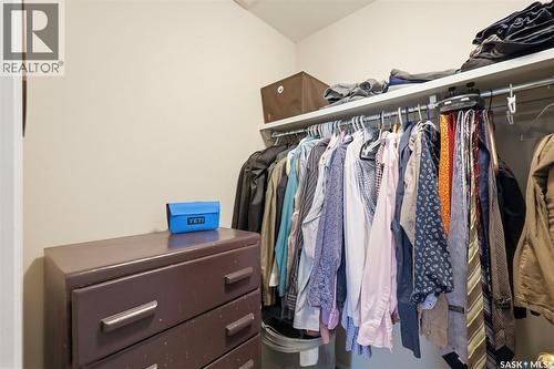 311 Guenter Crescent, Saskatoon, SK - Indoor With Storage