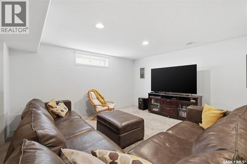 311 Guenter Crescent, Saskatoon, SK - Indoor