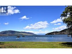 residents share the use of approximately 2000 feet of prime lakeshore - 