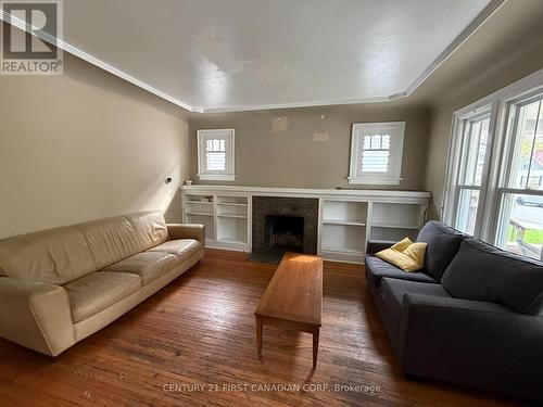 200 Huron Street, London East (East B), ON - Indoor Photo Showing Living Room With Fireplace