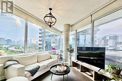 N505 - 120 BAYVIEW AVENUE Toronto, ON M5A 0G4