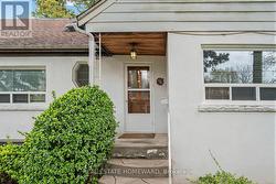 228 PEMBERTON AVENUE Toronto, ON M2M 1Y8