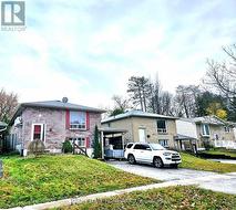 MAIN - 7 BRISTOW COURT Barrie, ON L4N 6T1