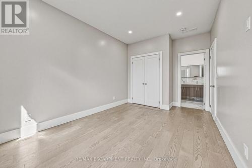 68 Vansitmart Avenue, Hamilton, ON - Indoor Photo Showing Other Room