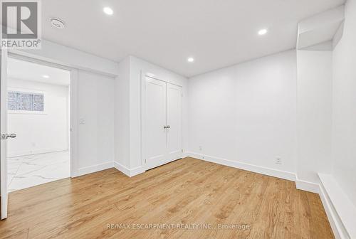 68 Vansitmart Avenue, Hamilton, ON - Indoor Photo Showing Other Room