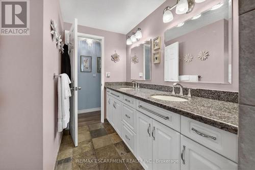 23 Juliebeth Drive, Hamilton, ON - Indoor Photo Showing Bathroom