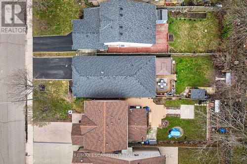 23 Juliebeth Drive, Hamilton, ON - Outdoor