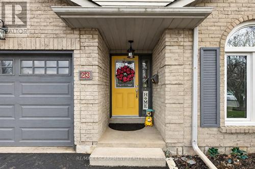 23 Juliebeth Drive, Hamilton, ON - Outdoor