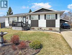 10931 Scott DRIVE North Battleford, SK S9A 3N2
