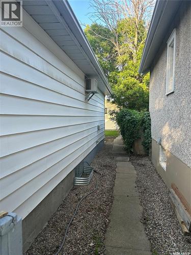 2059 Mcdonald Street, Regina, SK - Outdoor