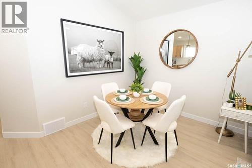 630 Yuel Crescent, Saskatoon, SK - Indoor Photo Showing Dining Room
