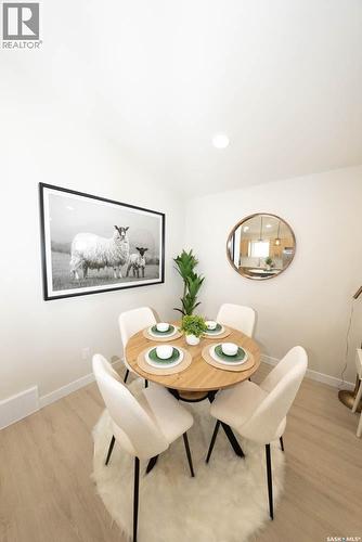 630 Yuel Crescent, Saskatoon, SK - Indoor Photo Showing Dining Room
