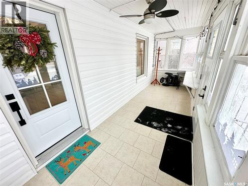 416 3Rd Street Se, Weyburn, SK - Indoor Photo Showing Other Room