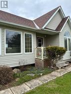 Front porch - 
