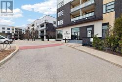 246 - 555 WILLIAM GRAHAM DRIVE Aurora, ON L4G 3H9